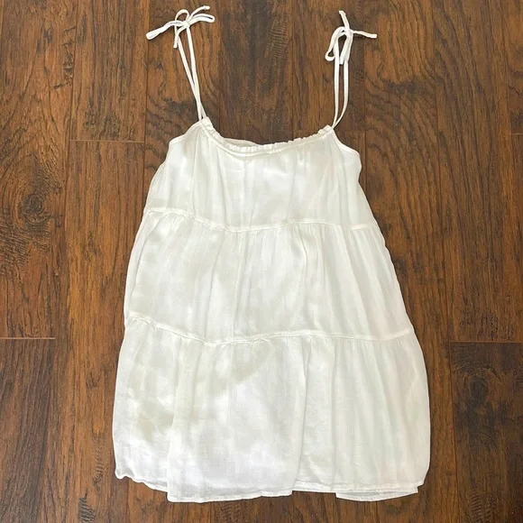 the favorite linen dress Favorite Daughter The Favorite Strapless Mini Linen Dress in Bright White
